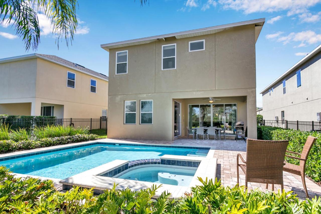 6 Bedroom Vacation Home With Pool ออร์ลันโด ภายนอก รูปภาพ